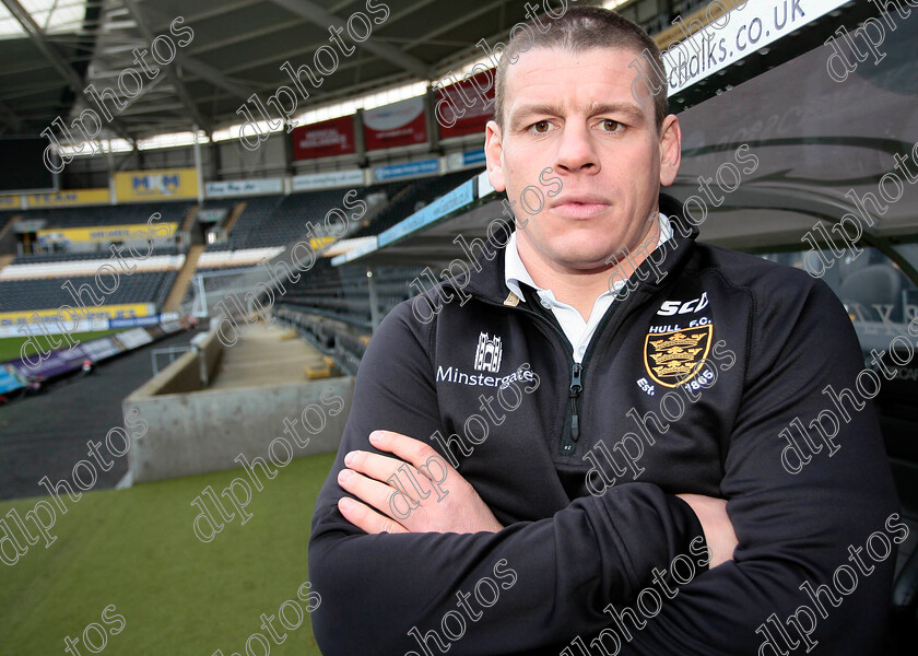 LOF0390 
 Lee Radford