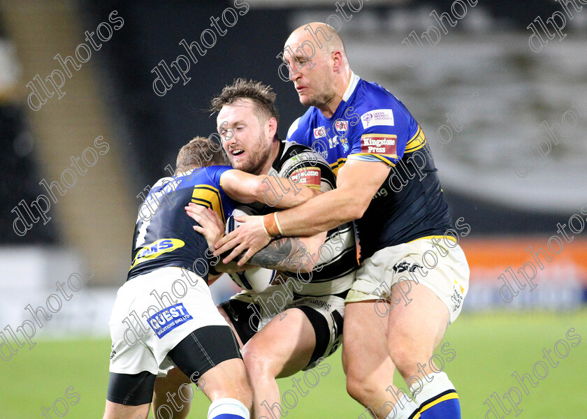 hullfc-leeds0261 
 dlphotos.co.uk
Hull FC v Leeds Rhinos; 21/08/2015 KO 8 pm 
KC Stadium
copyright picture;Dave Lofthouse 07886650735
carl ablett and rob burrow stop jordan rankin in his tracks 
 Keywords: Hull FC, Leeds Rhinos, Super 8s, Dlphotos, Dave Lofthouse