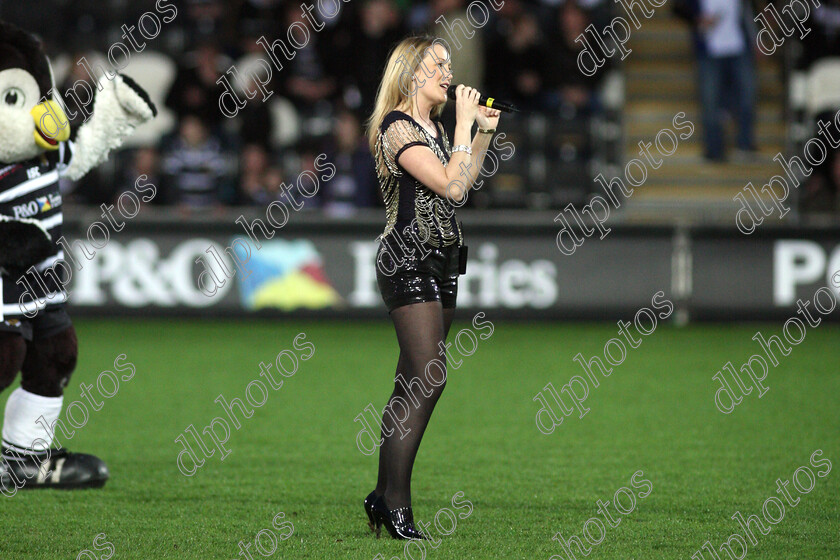 fc-castleford003 
 Keywords: jo robinson