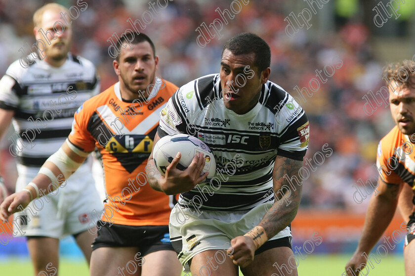 fc-castleford0396 
 Fetuli Talanoa heads for the line 
 Keywords: Hull FC, Castleford Tigers