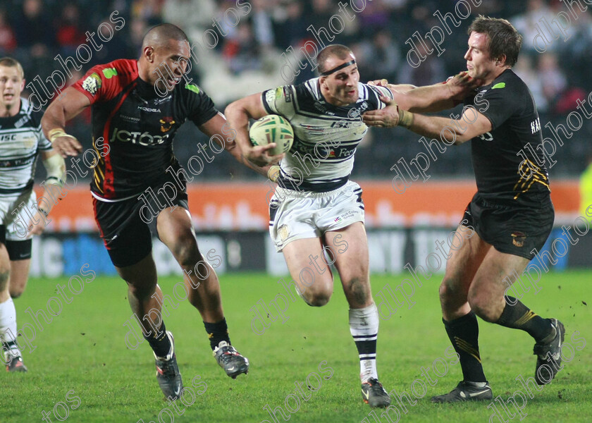 fc-bulls1157A 
 danny houghton surges through a gap in the bradford defence