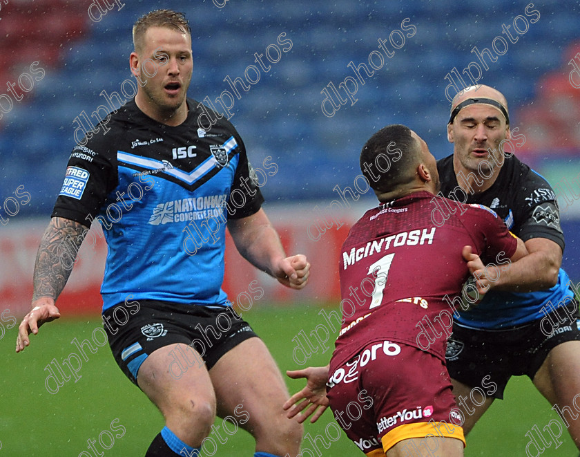 Hull-Defence3-3-0319 
 Super League Huddersfield v Hull FC - Sunday 3 Marck