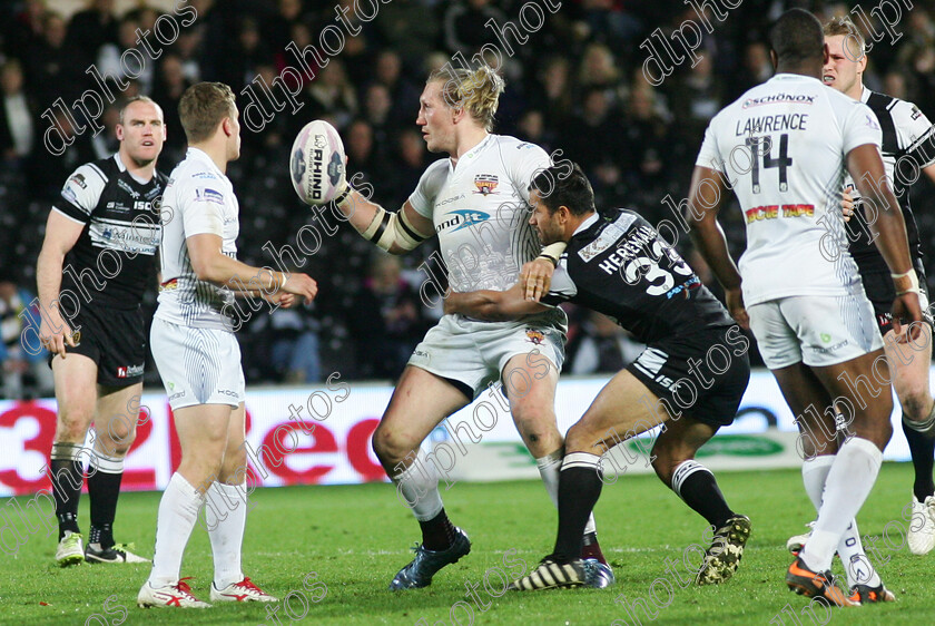 hull-giants-3610 
 Huddersfield Giants Eorl Crabtree