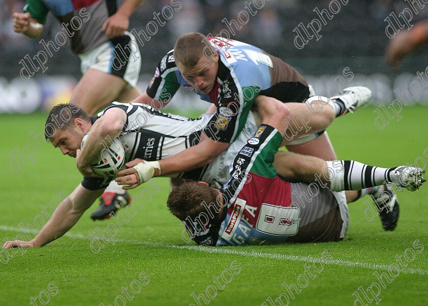 hull010 
 kirk yeaman dragged down