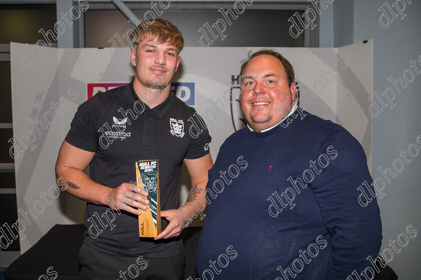 AP5751 
 Hull FC Academy Presentation Evening

players player of the year Callum Kemp with player iof the season Will Kirby