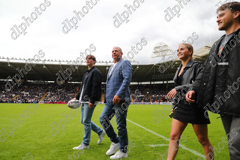 HFC LR0226 
 Hull Fc v Leeds Rhinos
Armed Forces Day,
Jason Smith & family delivery the Matchball