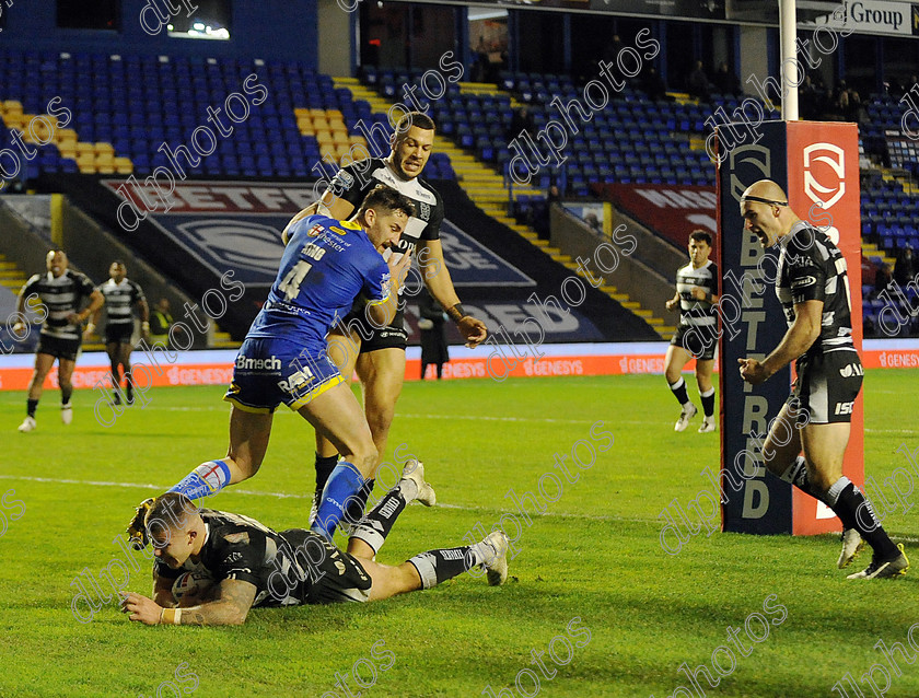 CatorJoe-Try3-12-1120 
 Super League - Warrington v Hull FC - Thursday 12 November at Halliwell Jones Stadium Warrrington