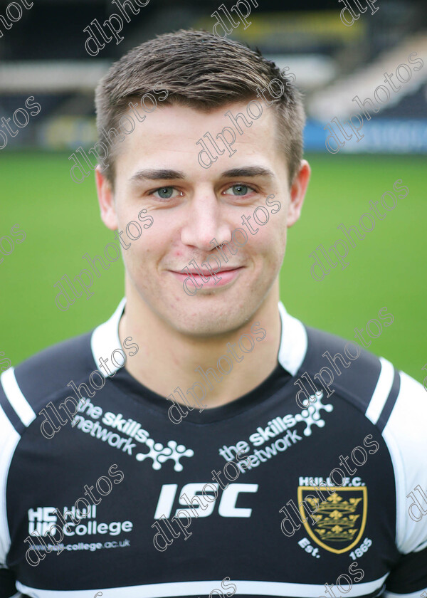 KA4Y9058 
 Jamie Shaul