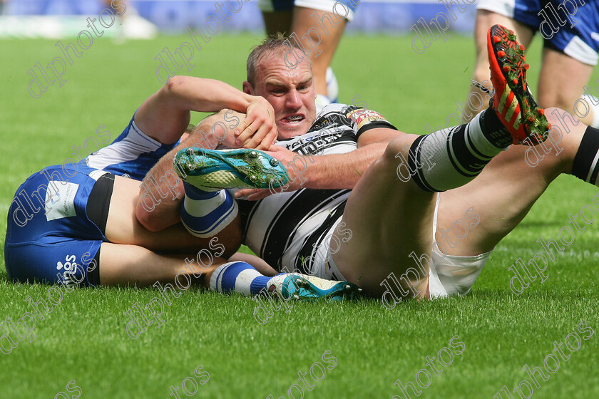 fc-wakefield1332 
 Gareth Ellis held up over the line 
 Keywords: Hull FC, Wakefield Wildcats