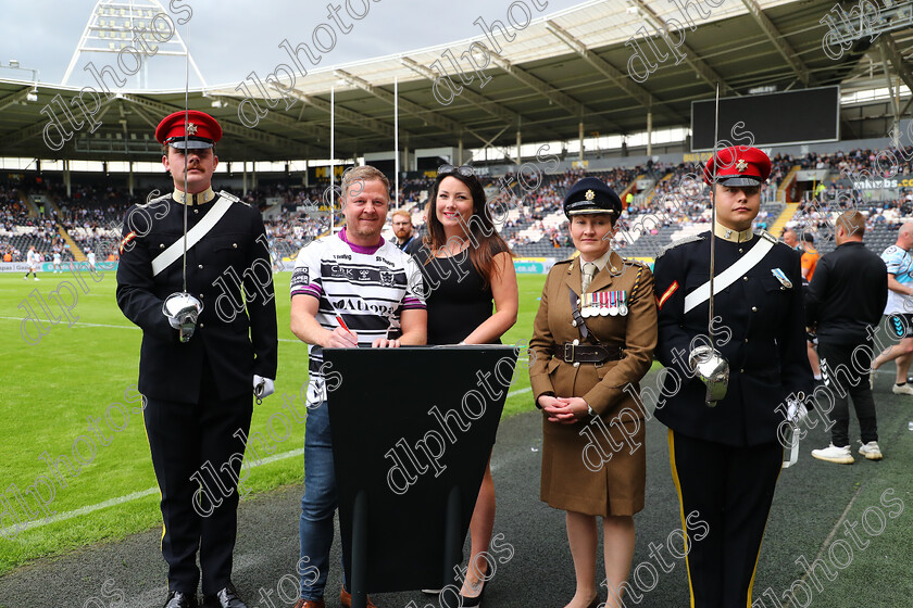 HFC LR0148 
 Hull Fc v Leeds Rhinos
Armed Forces Day,
Hull FC, Kinetic Laboratories, Mezz Uk Ltd, Atropa Pharmacy sign teh Armed Forces Covenant