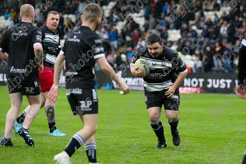 HF LR16840 
 Hull FC v Leeds Rhinos