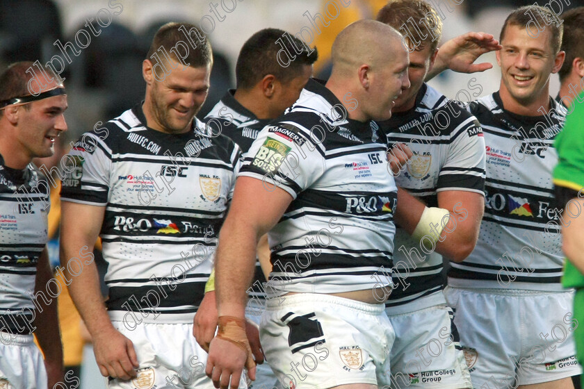 IMG 4483 5629 
 hull fc players celebrate with marlk o'meley after his try 
 Keywords: MArk O’meley