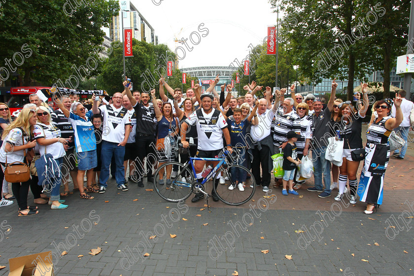 CCcupfinal70786 
 dlphotos.co.uk
copyright picture;Dave Lofthouse 07886650735
Challenge Cup Final 
 Keywords: Hull FC v Warrington Wolves