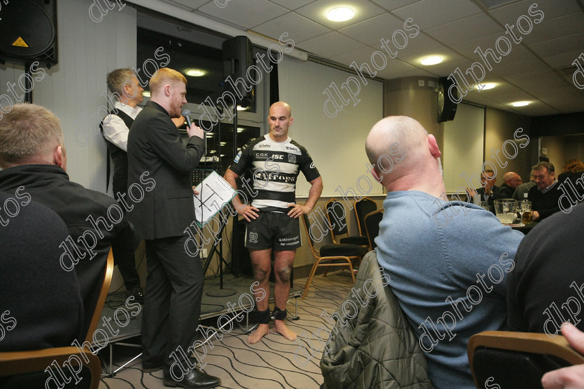 FC KR5885 
 Hull FC v Hull KR
Danny Houghton receives man of match award