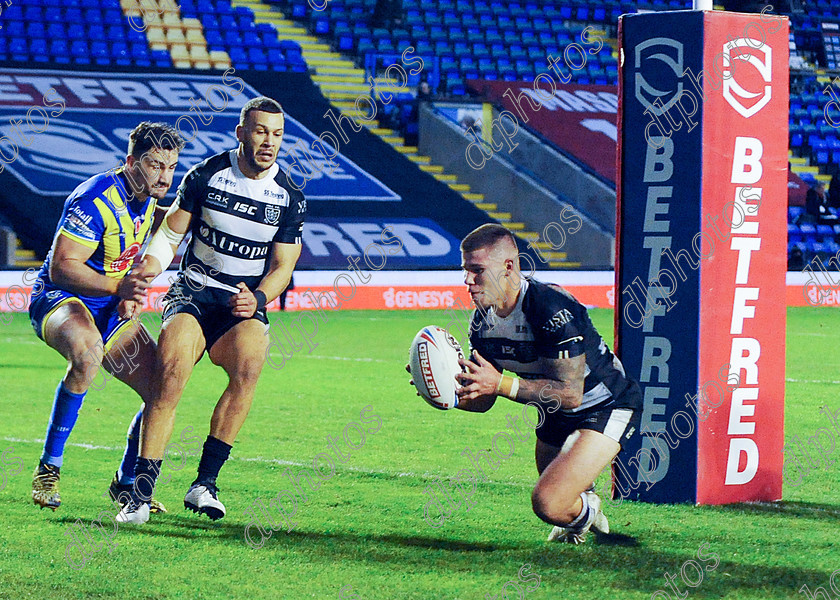 CatorJoe-Try6-12-1120 
 Super League - Warrington v Hull FC - Thursday 12 November at Halliwell Jones Stadium Warrrington