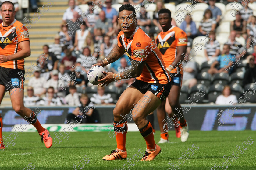 fc-castleford0872 
 Ben Roberts 
 Keywords: Hull FC, Castleford Tigers