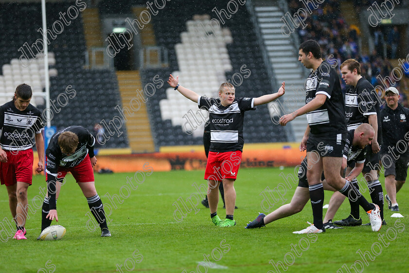 HF LR16866 
 Hull FC v Leeds Rhinos