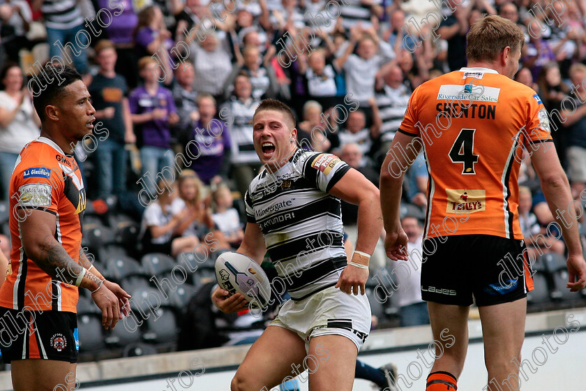 fc-castleford0656 
 Tom Lineham Celebrates scoring 
 Keywords: Hull FC, Castleford Tigers