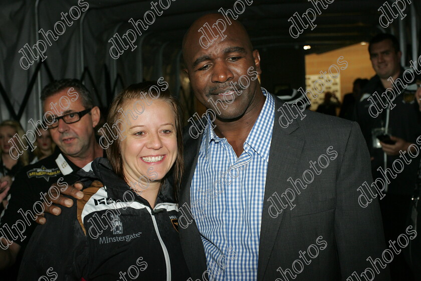 KA4Y0025 
 Keywords: Evander Holyfield