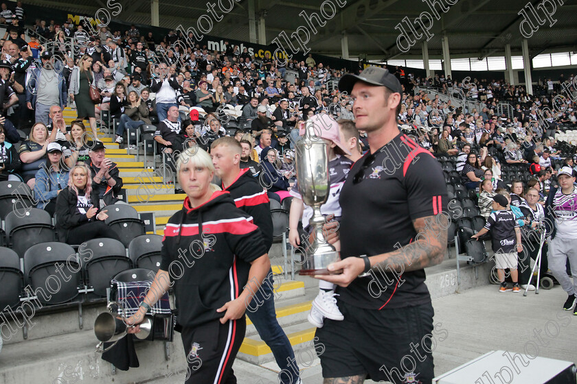 HFC LR1419 
 Hull Fc v Leeds Rhinos
Armed Forces Day,
Half time - Trophy parade by the Army men and Womens wheelchair rugby league teams, -current inter service champions