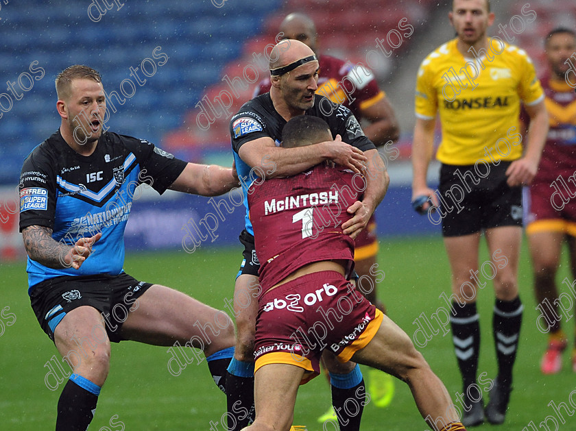 Hull-Defence1-3-0319 
 Super League Huddersfield v Hull FC - Sunday 3 Marck