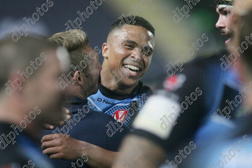 hull-st-helens701 
 Jordan Turner shares a joke with sean long 
 Keywords: Hull FC, St Helens