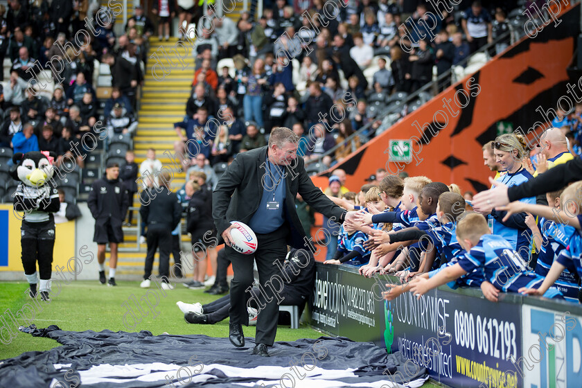 HFC-HKR169969 
 Hull FC v Hull KR