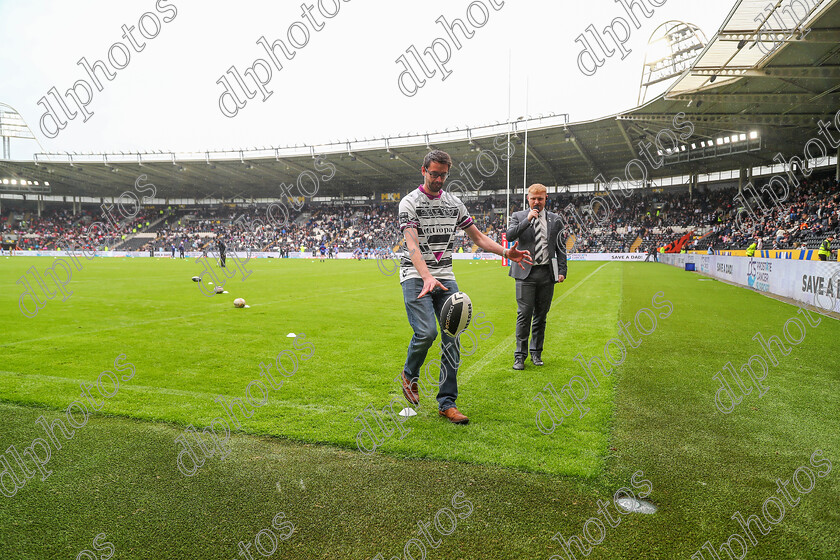 HFC-HKR170492 
 Hull FC v Hull KR