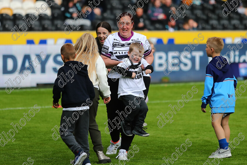 HFC LR0786 
 Hull Fc v Leeds Rhinos
Armed Forces Day,
Energise Club