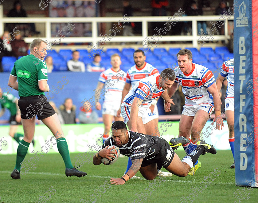 PaeaMickey-Try2-13-0119 
 Wakefeild v Hull - Sunday 13 January