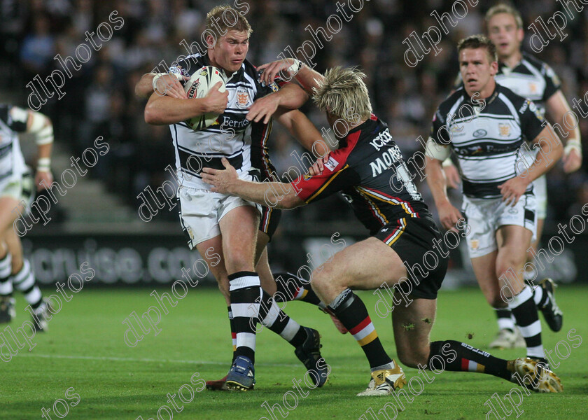 hull-bradford03 
 danny washbrook looks to break through 
 Keywords: danny washbrook