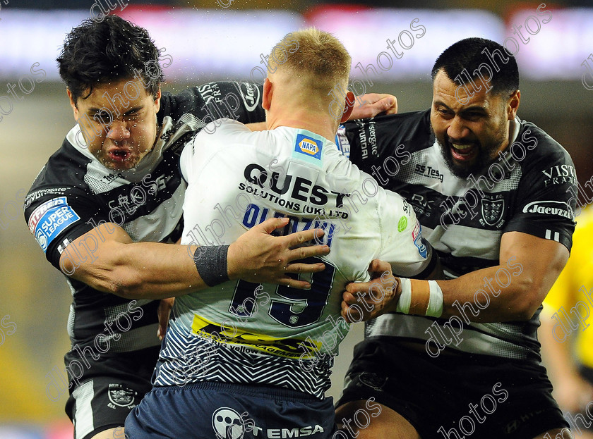 HullFC-Taclle3-8-1020jr 
 Betfred Super League XXV Hull FC v Leeds Rhinos 08/10/20 (Pic by John Rushworth) 
 Keywords: Rugby, Rugby League, Sport, Betfred, Leeds, Rhinos, Hull, FC, Emerald, Stadium, Headingley