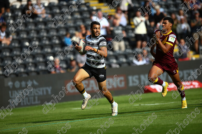 HFC-HG93825 
 Hull FC v Huddersfield Giants 
 Keywords: Darnell McIntosh. Will Pryce