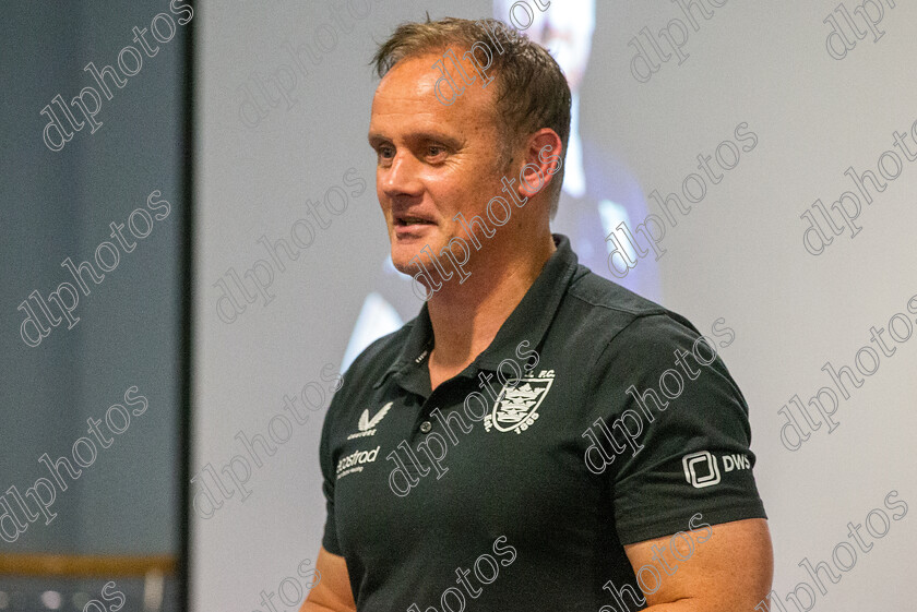 AP5706 
 Hull FC Academy Presentation Evening