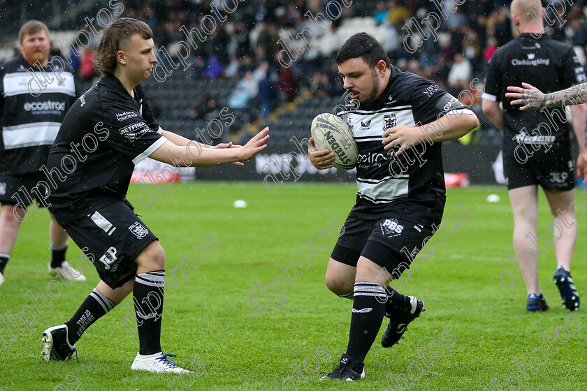 HF LR16843 
 Hull FC v Leeds Rhinos