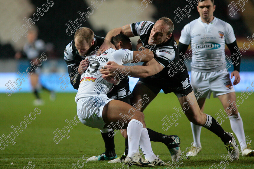 hull-giants-3541 
 Hull FC's Richard Whiting, Hull FC's Gareth Ellis, Huddersfield Giants Jodie Broughton