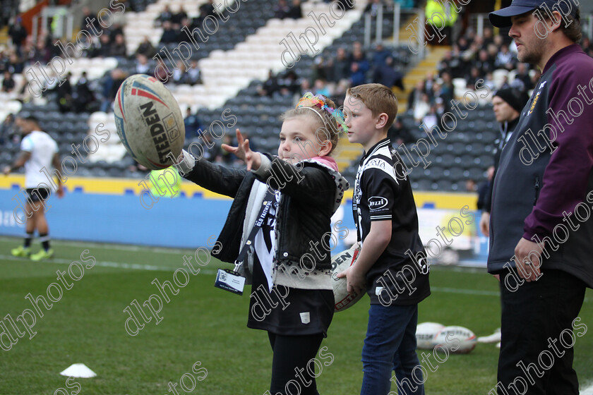 0105 
 Hull FC v Huddersfield Giants 
 Keywords: Rugby League, Sport, Action, sports personality, Hull FC v Huddersfield Giants