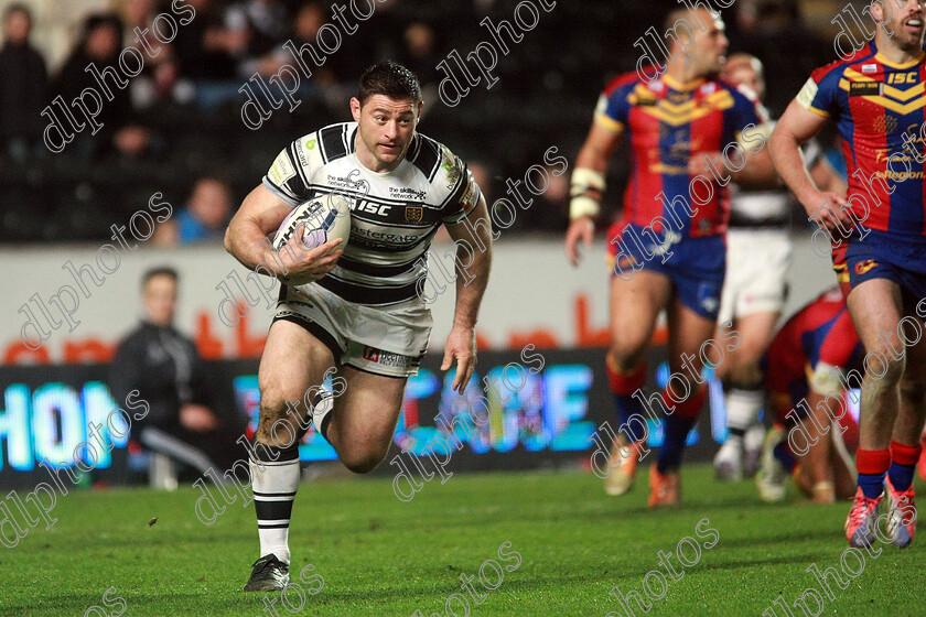 fc-catalan08 
 Mark Minichello heads for opens space 
 Keywords: Hull FC, Catalan Dragons