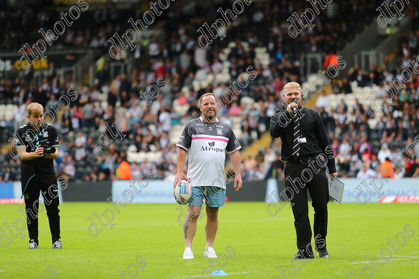 HFC LR0808 
 Hull Fc v Leeds Rhinos
Armed Forces Day,
Half time - Boot It